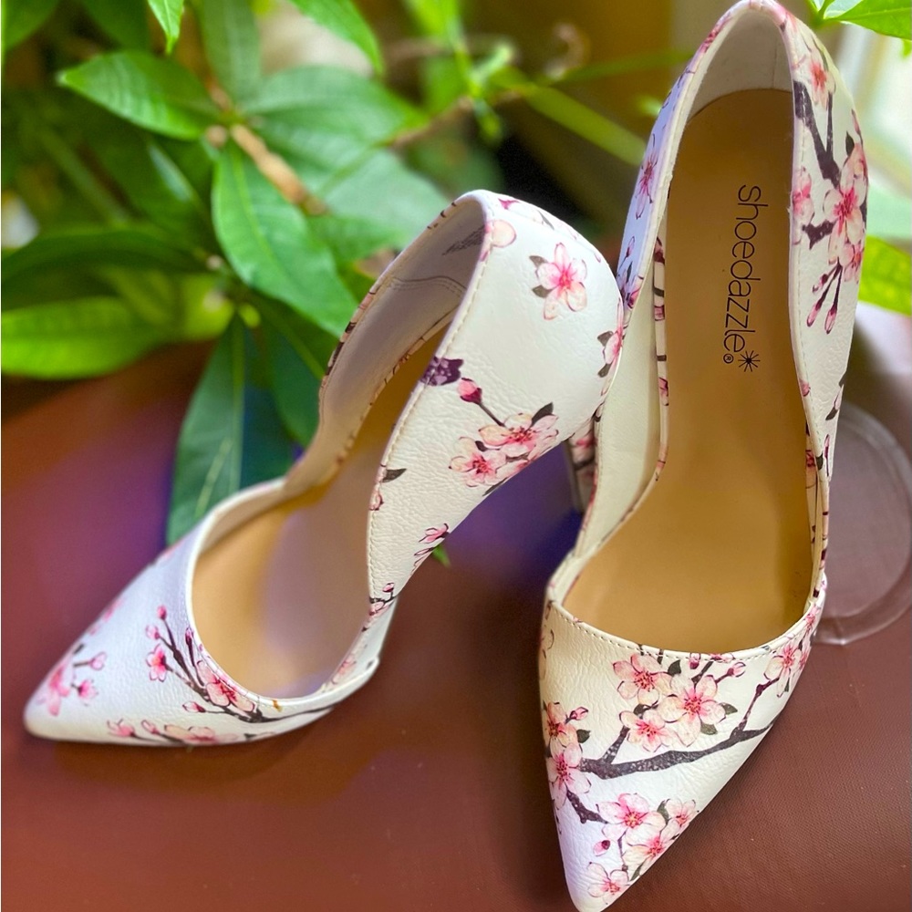 Sakura Shoe Dazzle